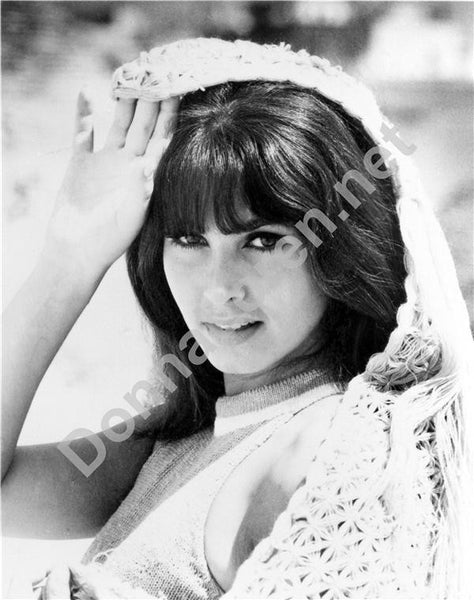 Donna In Alberobello #1 Poster (24x32")